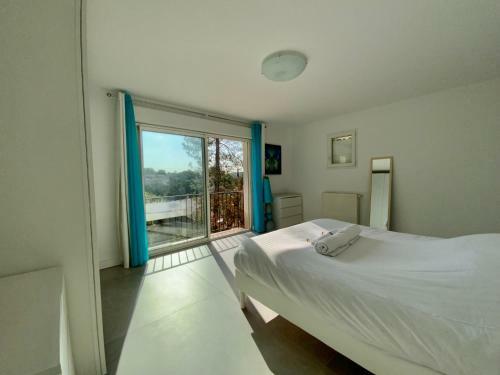 Villa Groomi La Colline - Piscine, Modernit� Et Grands Espaces