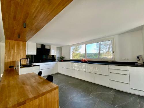 Villa Groomi La Colline - Piscine, Modernit� Et Grands Espaces