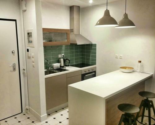 Central New Kolonaki Apartment