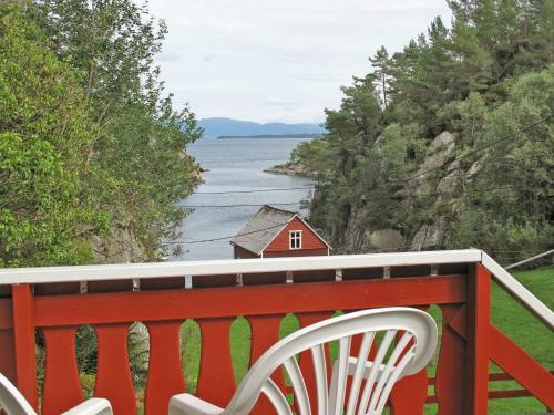 Holiday Home Laksev�gen - Fjh614