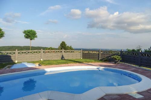 Secret Wellness Pool&relax