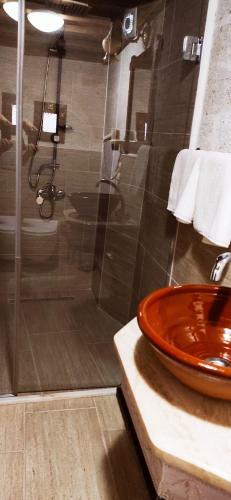 Zuwinasa House Hotel