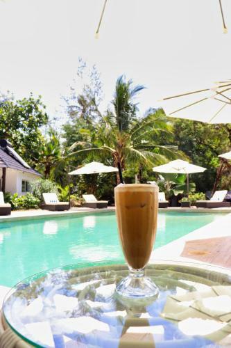 Hotel Searenity Beach Villa