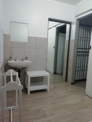 Hostal Oakwood Lodge