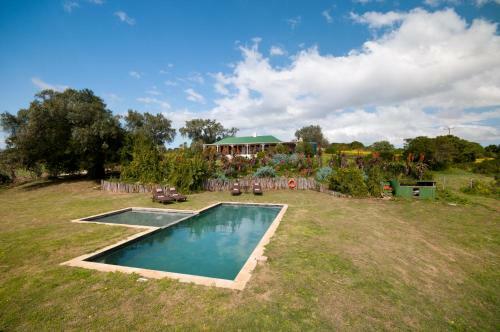 Leeuwenbosch Shearers Lodge - Amakhala Game Reserve