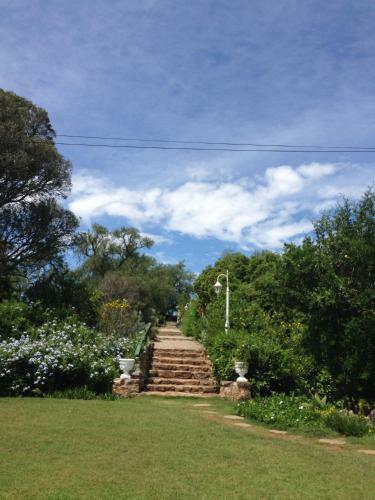 Leeuwenbosch Shearers Lodge - Amakhala Game Reserve