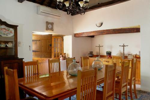 Hostal Yellow Aloe