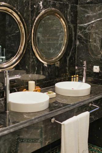 Riad Maison Bleue And Spa