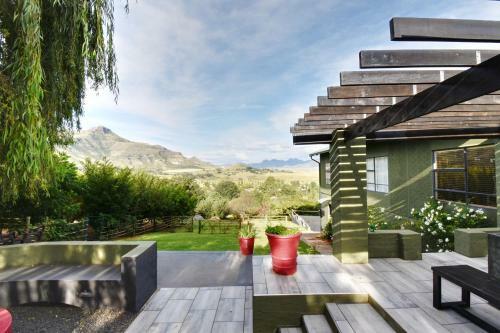 Golden View Luxury Self Catering