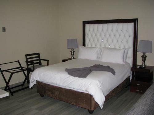 Hostal 4 Seam Guest House