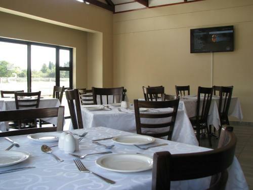 Hostal 4 Seam Guest House