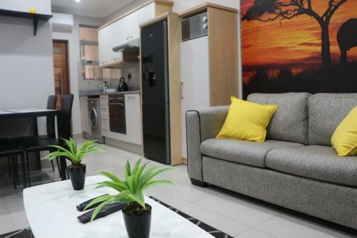 Cyro Apartments At Central Park