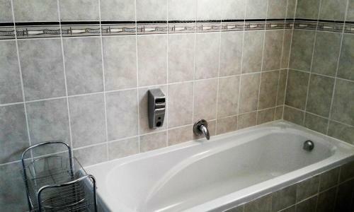 Hostal Rostalyn Guesthouse