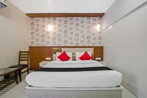 Hotel Oyo 77861 Elite Continental