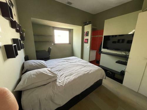 Maison Luxe Face Aux Remparts Aigues Mortes