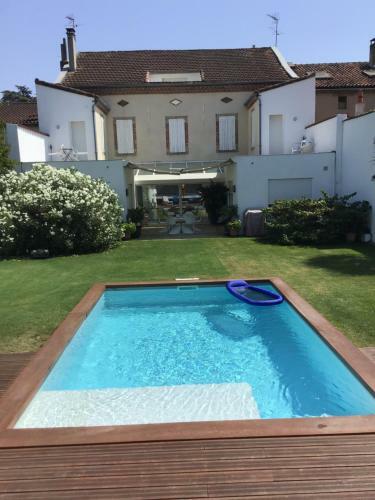 Au 120 Maison Ma�tre Albi Ville