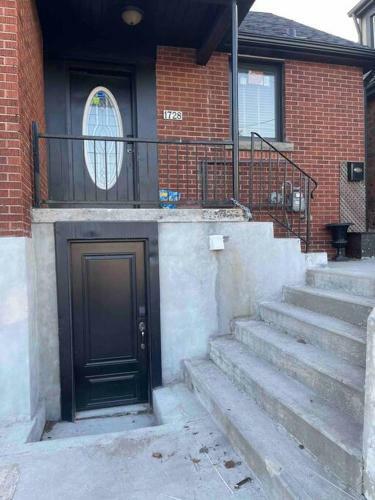 Spacious 2 Bedroom Apartment
