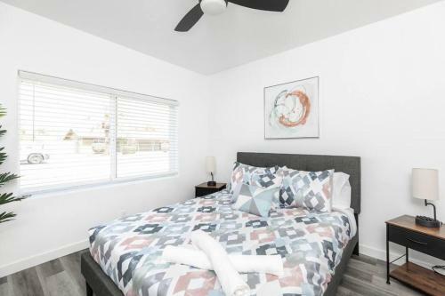 Stylish Tempe Remodeled Home With Pool