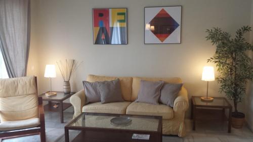 Dflat Escultor Madrid Apartments