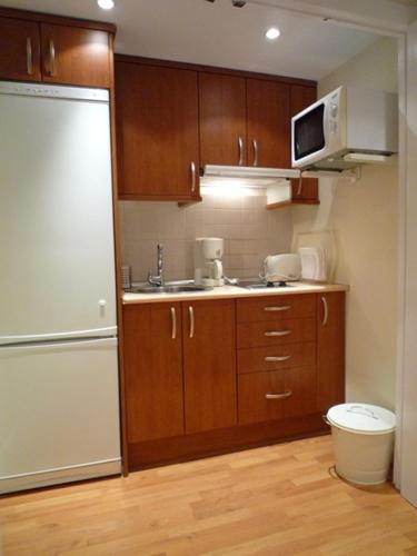 Dflat Escultor Madrid Apartments