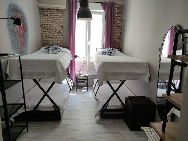 Hostal Hispalense