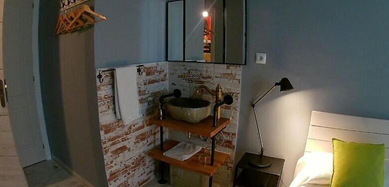 Hostal Hispalense