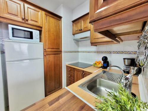 Sunbeach Apartment
