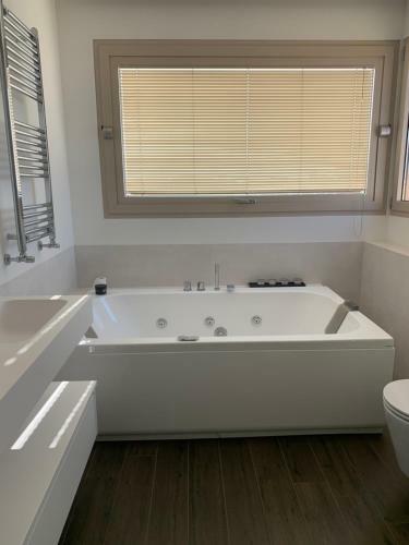 Appartamento In Villa Con Idromassaggio
