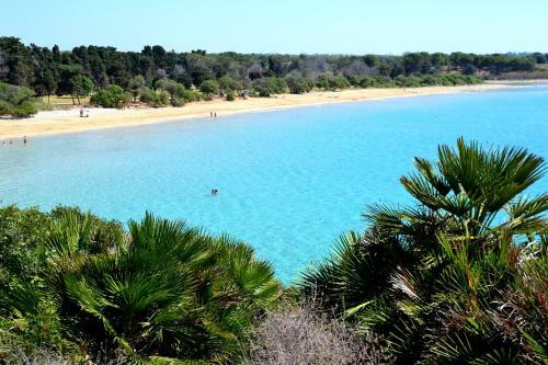 Maravola Home On The Beach, Parking & Wifi