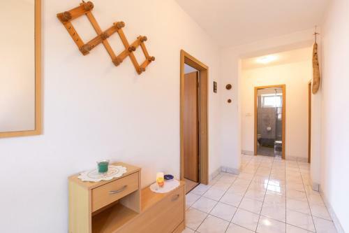 Cosy And Modern 2-bed Apartment In Krk Croatia