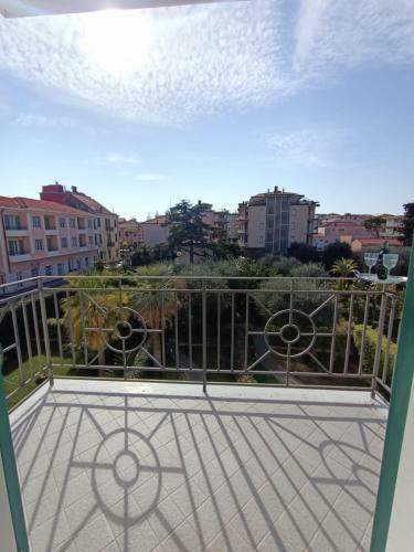 Apartamento Palace Britannique Love And Magic In Bordighera