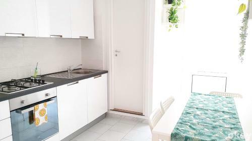 Twin Room Apulia Apartment - Bari Centro