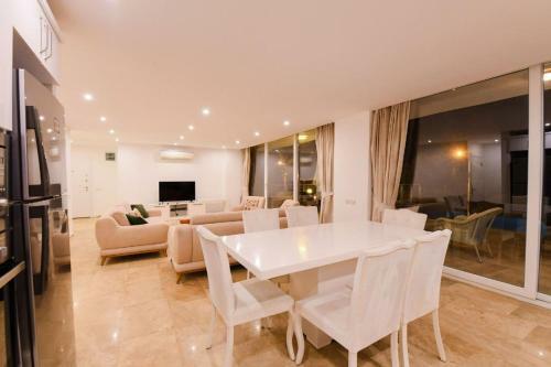 The Ultimate Villa With Stunning Views, Kalkan Villa 1050