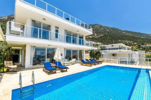 The Ultimate Villa With Stunning Views, Kalkan Villa 1050