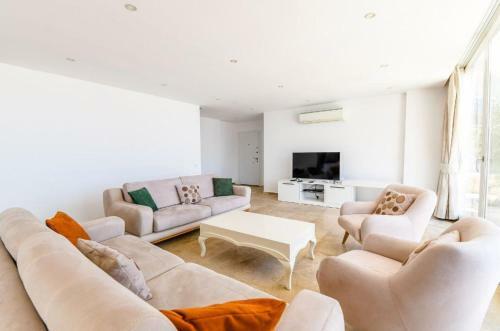 The Ultimate Villa With Stunning Views, Kalkan Villa 1050