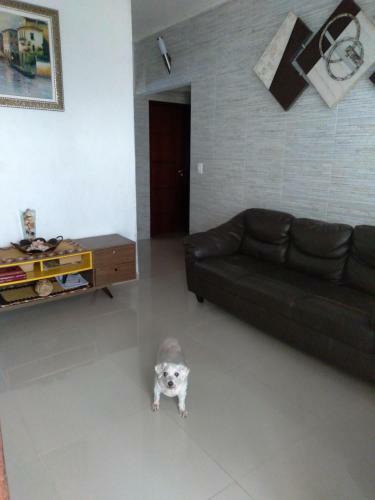 Quarto Casa C/ Piscina/churrasq.1198389x2325