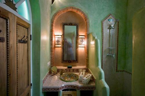 Riad Laylati