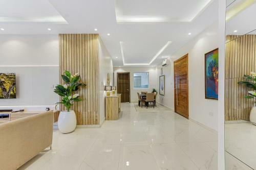 Elizabeth Steve?s Luxury 2 Bedroom Apartment