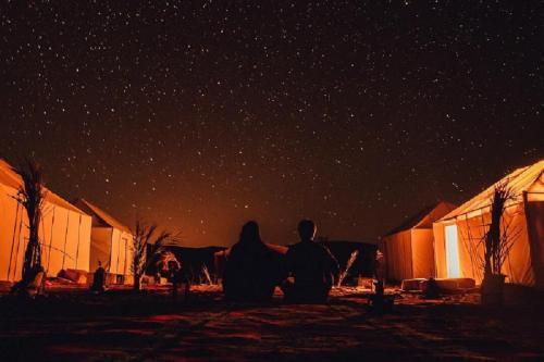 Night Desert Luxury Camp