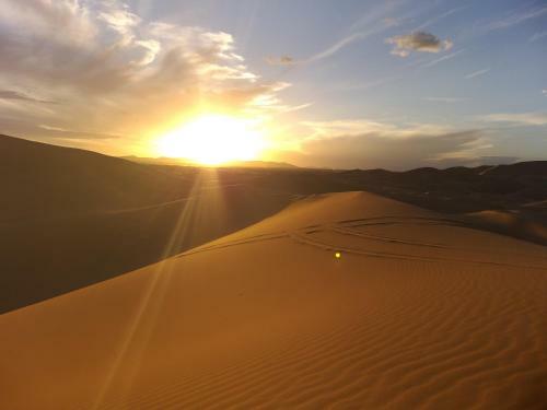 Hostal Morocco Luxury Sahara Camp
