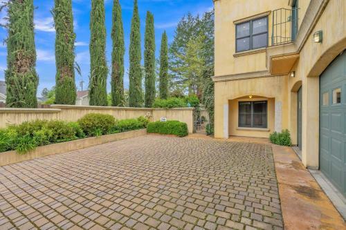 Cypress House & Studio, Walk To Healdsburg Plaza Home