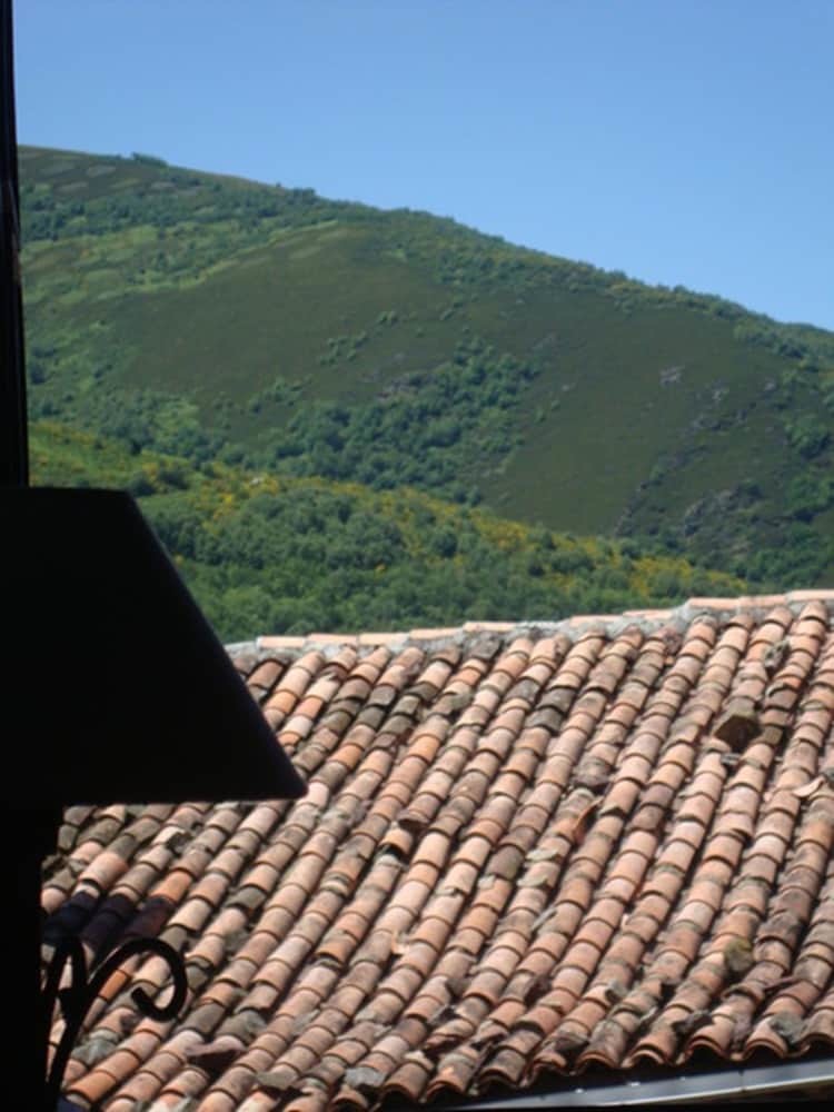 Hotel Rural Genestoso