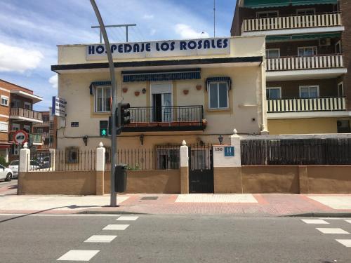 Hostal Hospedaje Los Rosales