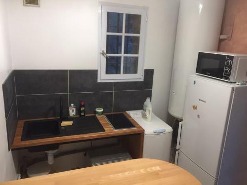 Chambre Meubl�e Au Bonheur Avec Cuisine