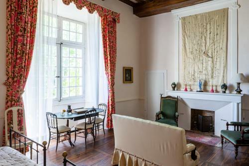 Ch�teau De B�duer And Vacation Homes