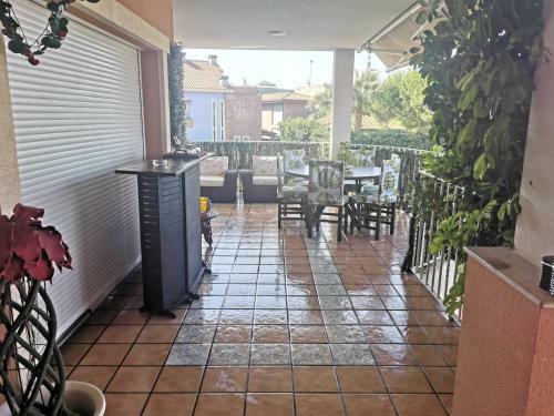 Apartamento S En Playa de Burriana Con Piscina