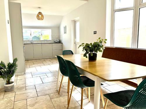 Apartamento Whitchurch House By Switchback Stays