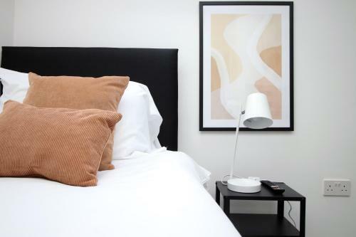 T? Suites 8 - New Aparthotel In Cardiff