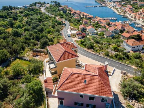 Apartment Lovro