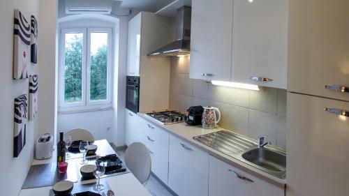 Apartment 4 Four
